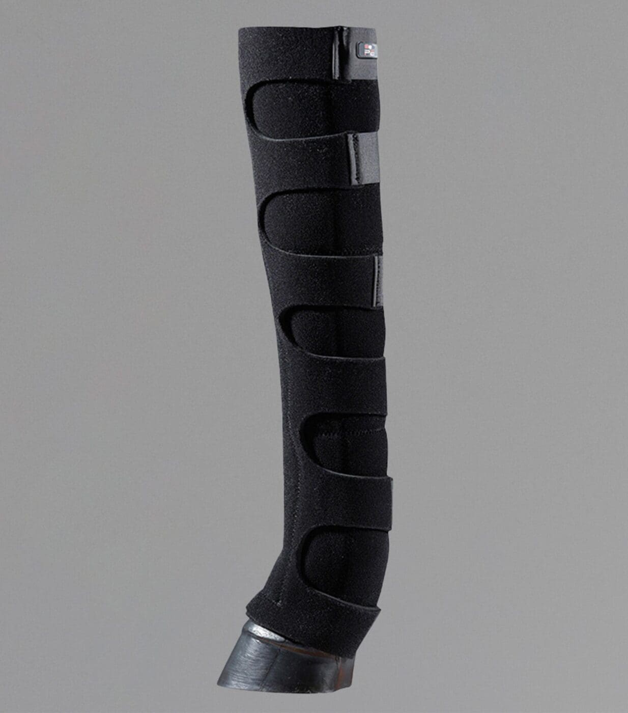 9 Pocket Horse Ice Boots